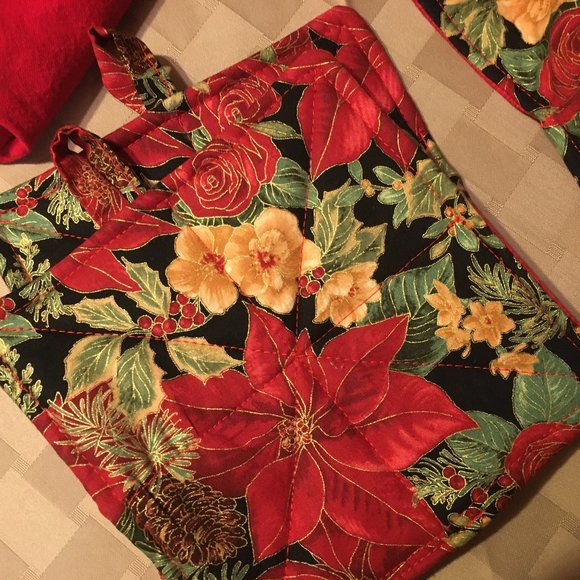 Bowl Cozies & Potholders Holiday Gifts and Stocking Stuffers - Picture 3 of 9